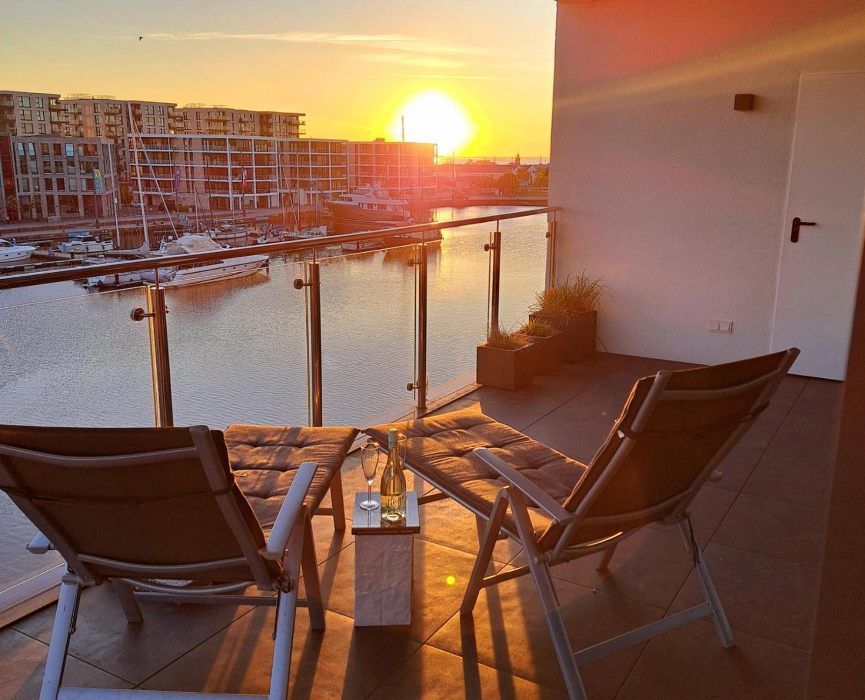 Port Marina 419 - Hafenloft Apartment Bremerhaven Ruang foto